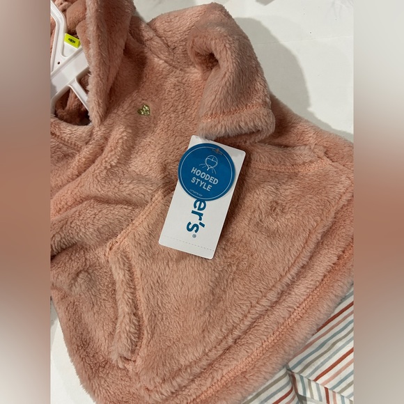 NWT - Carter’s 2pc outfit - Picture 5 of 6